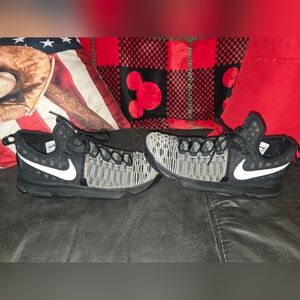 Nike Zoom Mens KD 9 Oreo Mic Drop Black White Shoes 843392-010 Men’s